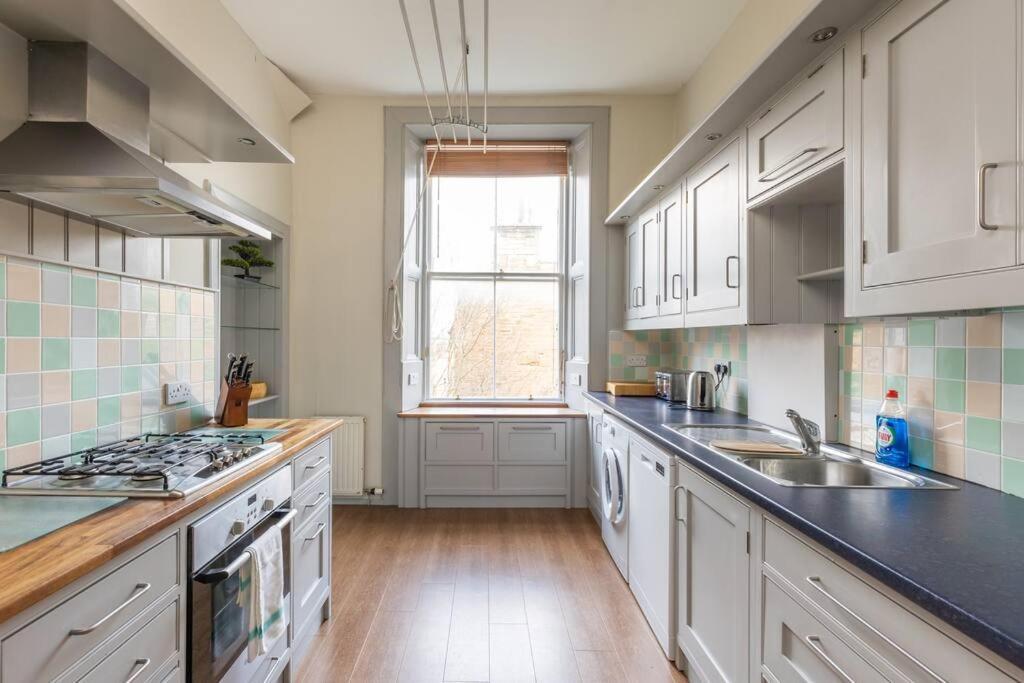 Stunning 3 Bedroom Flat In Bruntsfield Edinburgh Dış mekan fotoğraf